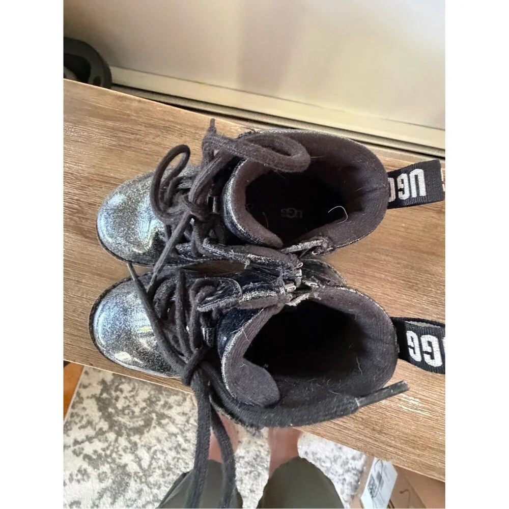 UGG Kids Black Glitter Lace-Up/zipper Ankle Boots size 11